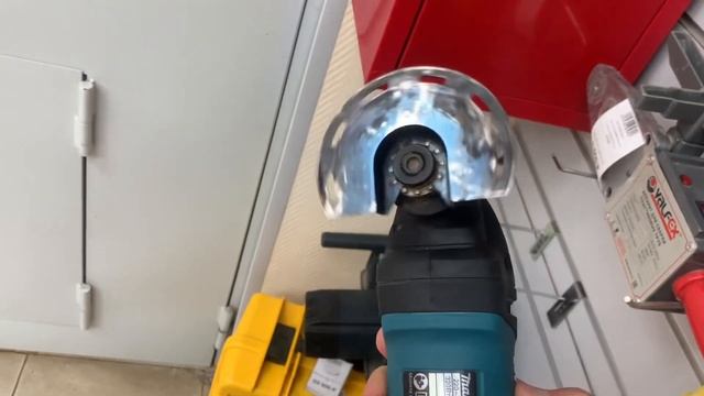 Реноватор Makita