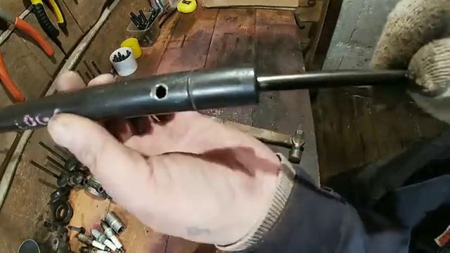 Что делать, если газлифт багажника вышел из строя... смотреть онлайн