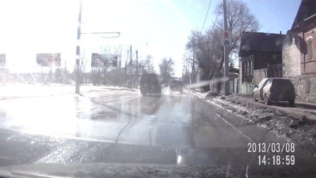 Еще один дальтоник! Toyota смотреть онлайн