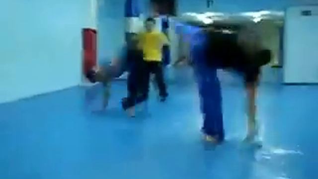 Capoeira:Gaberu vs. Linguado смотреть онлайн