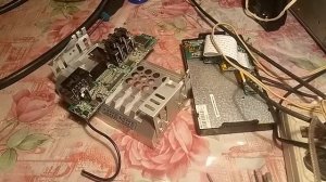 не включается китайская магнитола