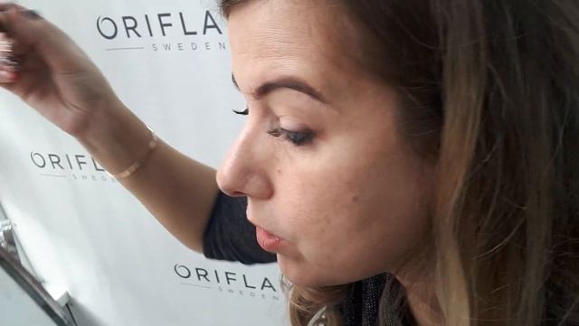 Тушь с эффектом подводки Giordani Gold смотреть онлайн