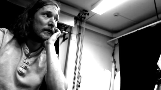 Aikalainen - Antti Salminen: "Öljyn loppu on maailman alku." смотреть онлайн