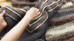 Пуловер из секционной пряжи Alize lanagold batik design