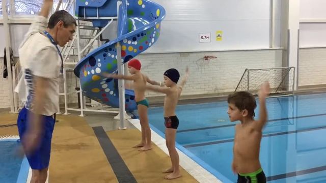 Аквапарк "Дружба" - Разминка на суше смотреть онлайн