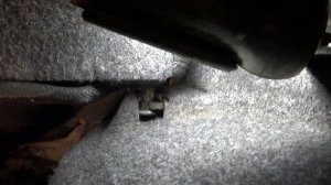 Разборка Volkswagen Bora и  Golf 4 Как снять задние сидения ?