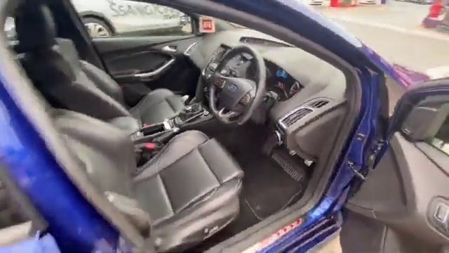 2015 15 Ford Focus 2.0T EcoBoost ST-3 5dr Manual смотреть онлайн