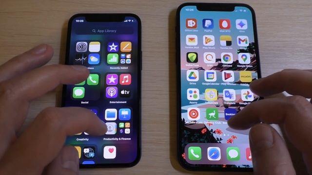 iPhone 12 mini vs iPhone 12 Incoming Call смотреть онлайн
