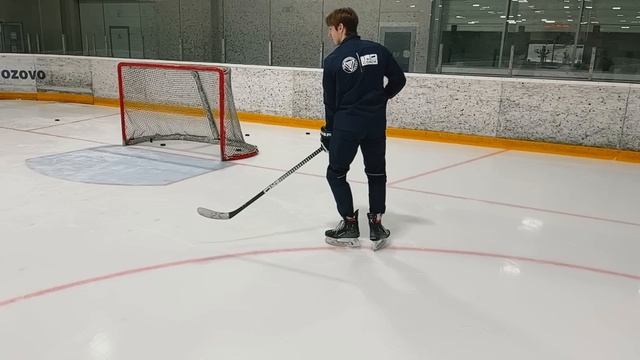 КАК ПОДПРАВИТЬ ШАЙБУ В ВОЗДУХЕ? / ПРИЕМ ЛЕТЯЩЕЙ ШАЙБЫ / TIPPING смотреть онлайн