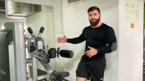 КАК ТРЕНИРОВАТЬ ПЛЕЧИ В ДЕЛЬТА-МАШИНЕ