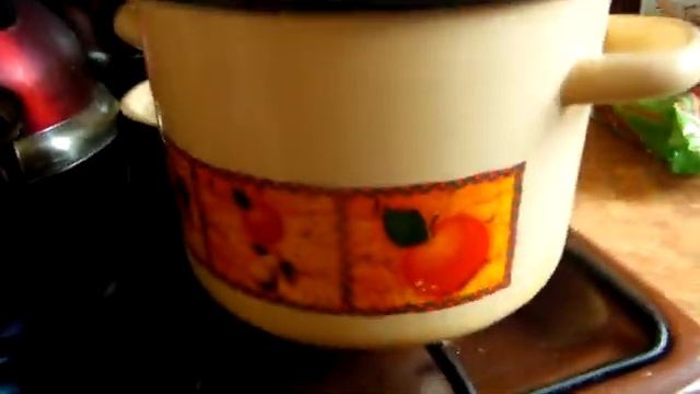 Влог: Сходил за картошкой. Снова продукты. Готовим салат оливье. Прививка у Ильюши. Гель"Шуманит". смотреть онлайн