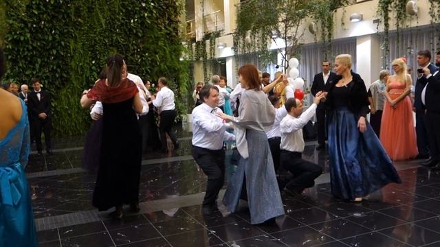 "Вальс". IV Польский бал в Калининграде. 1 декабря 2018 г. смотреть онлайн