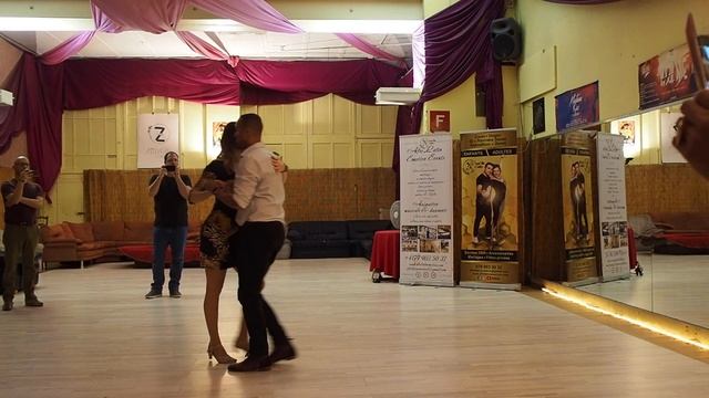 Elena & Zé Rui Kizomba "Atim - Bella" смотреть онлайн