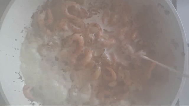 Паста с креветками в сливочно-чесночном соусе смотреть онлайн