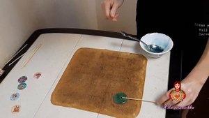 ЛЕДЕНЦЫ НА ПАЛОЧКЕ С САХАРНОЙ КАРТИНКОЙ