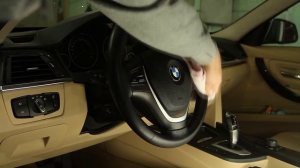 Koch Chemie MEHRZWECKREINIGER VS Liqui Moly Auto-Innenraum-Reiniger.