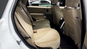 Изготовили накидки на сидения Range Rover Sport в два ряда