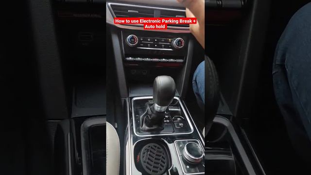 how to use an electronic parking brake with an auto hold feature ? #shortvideo #xuv700 #mahindra