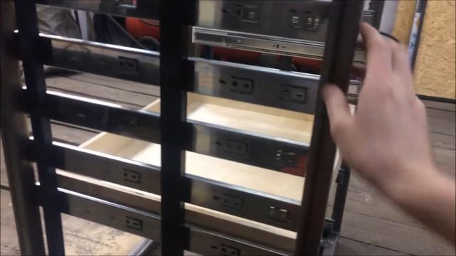Самодельная инструментальная тележка