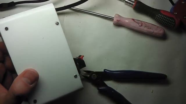 Самодельные компьютерные колонки на основе усилителя из kit-набора на микросхеме TDS2822 смотреть онлайн