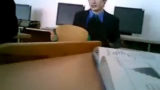 школа №295 дуреет на уроке информатики))) смотреть онлайн