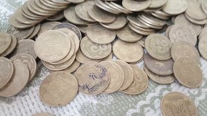 25 КОПЕЕК УКРАИНА 1992 ГОДА-РЕДКИЕ РАЗНОВИЛНОСТИ МОНЕТ И ИХ ЦЕНА!!!