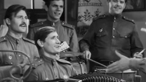 Смуглянка - В бой идут одни старики - Маэстро (Леонид Быков) и его поющая эскадрилья