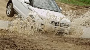 Range Rover Evoque не пугают препятствия!