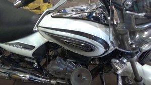 Вопрос.Мотоцикл ИЖ или Баджадж ?? :)