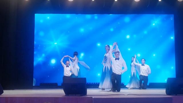 ВАЛЬС смотреть онлайн