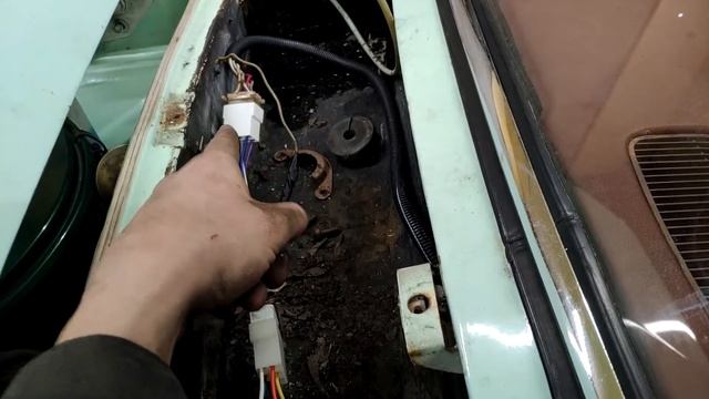 Быстрый надежный моторчик дворников на ГАЗ 24. смотреть онлайн