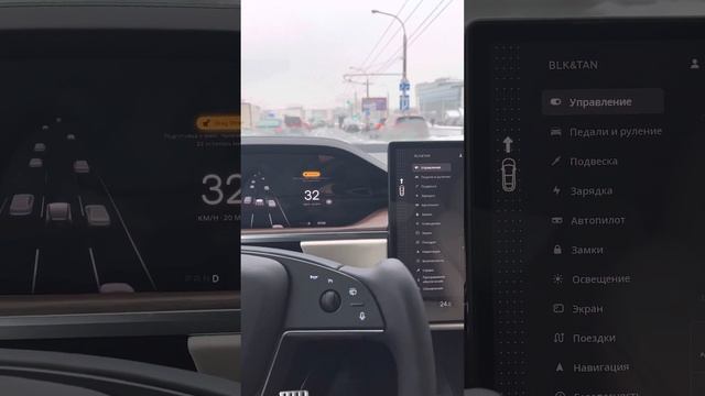 Разгон Tesla Model X long range 2023 года от компании Tesla-online.ru и Autotrader.by смотреть онлайн