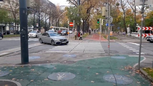 Путешествуя по Европе. День 1 (11.2019) Словакия-Братислава,Австрия-Вена. Гуляя городами смотреть онлайн