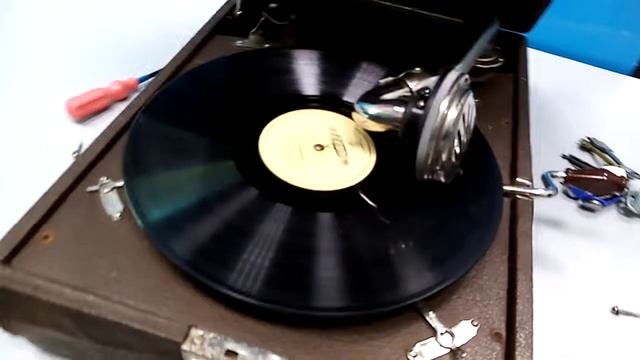 Патефон Дружба (продаю))) смотреть онлайн