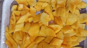 How to freeze mangoes | store mangoes without preservatives | enjoy mango shake round the year