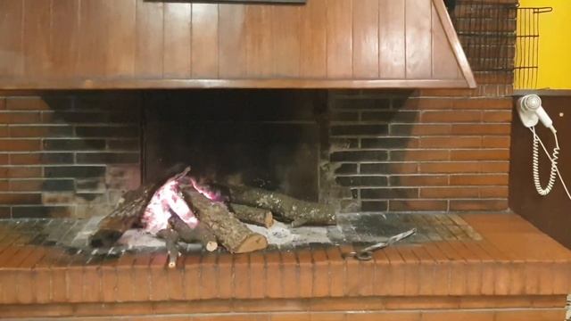 ДОМ В ГОРАХ ЗА 8 ЕВРО/НОЧЬ?! смотреть онлайн