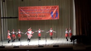 Танец "Порушка-Параня" - 1 место.