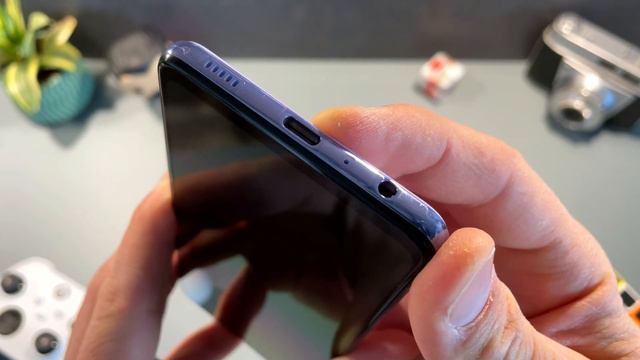 Samsung Galaxy A32 - N’achetez surtout pas la version 5G ! смотреть онлайн