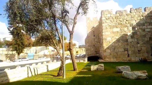 4. Иерусалим. Львиные и Иродовы ворота.Путеводитель по Святым местам. смотреть онлайн