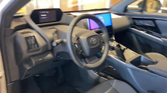 2023 Toyota bZ4X Phoenix, Scottsdale, Tempe, Mesa, AZ 00992742 смотреть онлайн