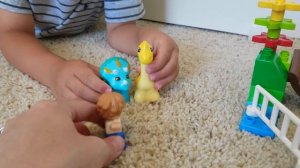 Toy Review | LEGO DUPLO Jurassic World Gentle Giants Petting Zoo | Pretend Play