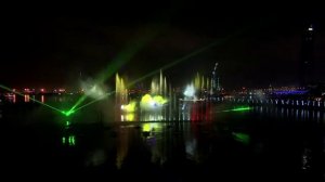 Dubai Festival City Mall 'New Years Eve' Light & Water Show