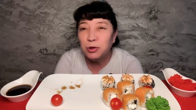 Суши ? роллы ? читаем ваши комментарии и отвечаем на вопросы ❣️ смотреть онлайн