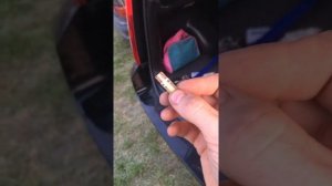 Замена лампочек подсветки номера Honda HR-V 2003