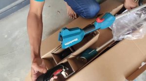 Unboxing Makita DUR192LZ - Makita Grass Trimmer Loop Handle