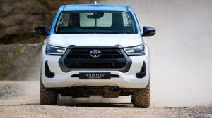 НОВЫЙ водородный топливный элемент Toyota Hilux — испытания прототипа.
