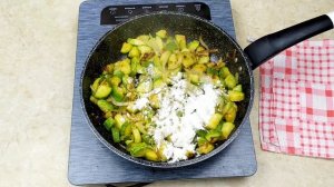 Все дома оближут ложки! Жареные кабачки, тушенные в сметане/Zucchini stewed in sour cream