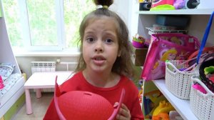 Пол это Лава от Дианы - the floor is lava | История про спасение котят