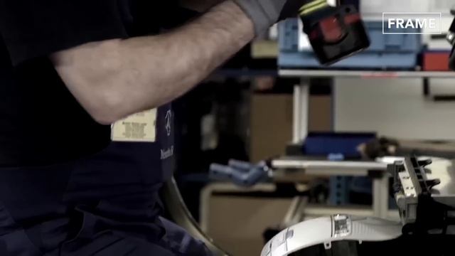 German Diabolical Techniques to Crash Test the Most Expensive Mercedes Cars смотреть онлайн