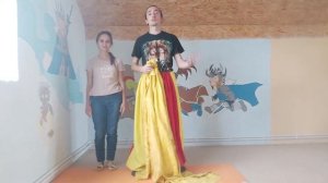 Учимся делать клоунский фокус с "исчезновением".